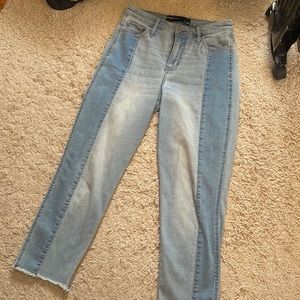 Hollister boyfriend high rise cropped Jean